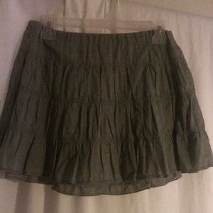 Super cute army green Abercrombie and Fitch skirt